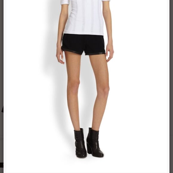 RAG & BONE
LACROSSE Royal Blue crepe with leather trimming short - Picture 10 of 11